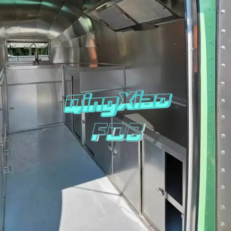 Fully Equipped Food Truck For  - огляд і ціна Coffee Equipment Europe